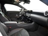 MERCEDES-BENZ CLA 200 SB ,  AMG AHK KAMERA PANO SPUR PDC SHD