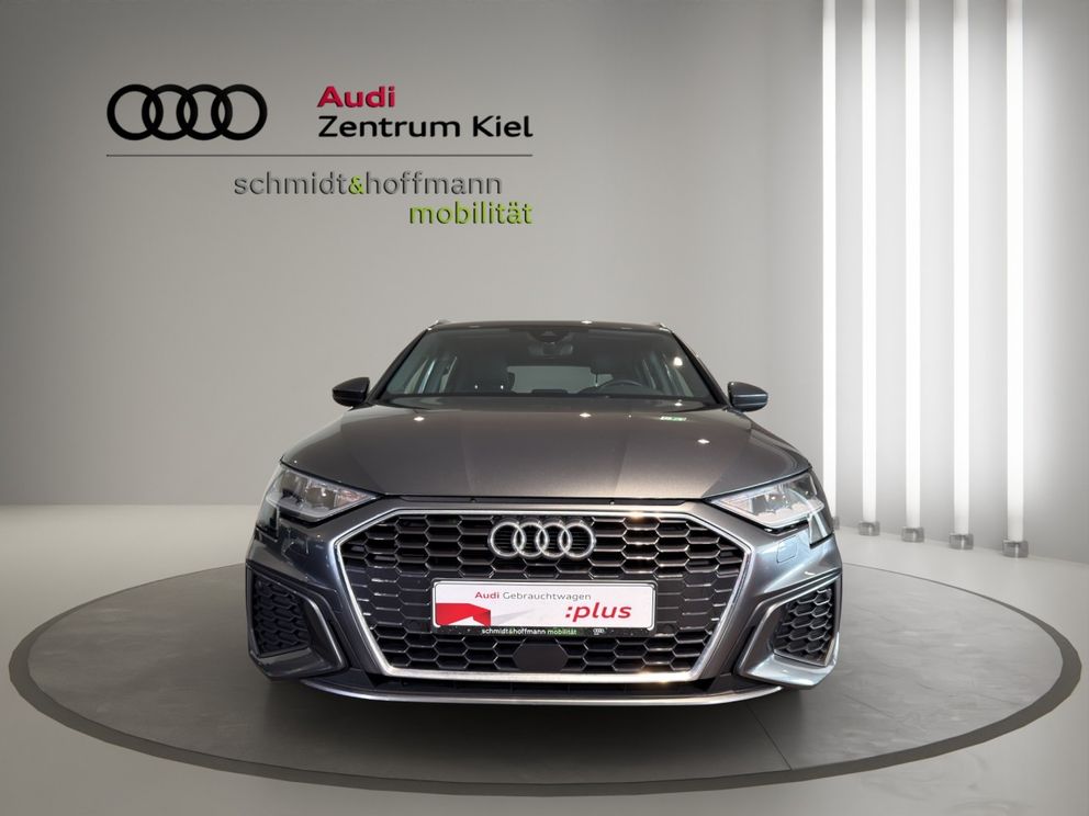 AUDI A3 Sportback 35 TFSI S line S-tronic Navi+ RFK
