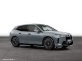 BMW iX xDrive60 
