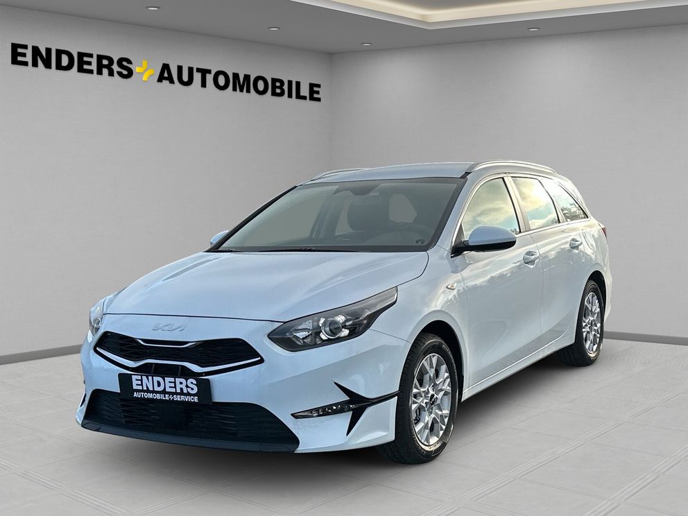 KIA Cee'd_sw Cee'd SW 1.5T 140 DCT7 VIS KOMF+