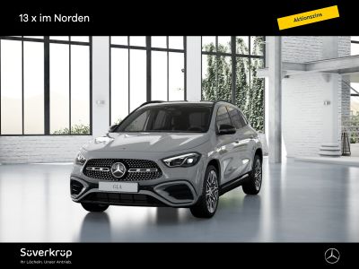 MERCEDES-BENZ GLA 200 AMG NIGHT SPUR DISTR PANO AHK 360 PDC