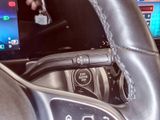 MERCEDES-BENZ GLB 200 d // KAMERA SPUR PDC