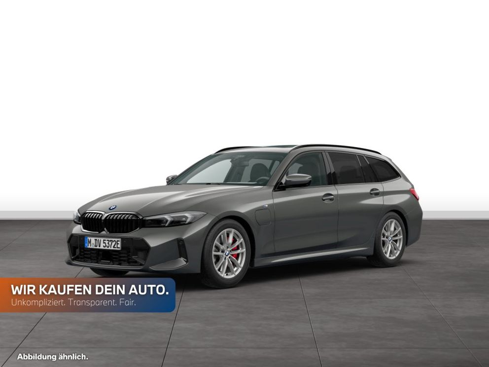BMW 330e Touring