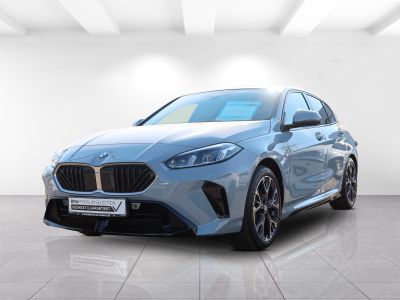 BMW 120 +Navi+Rückfahrkamera+SHZ+Temp+Klimaautom+PDC