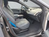 BMW iX 50 xDrive Sport Park-Assistent