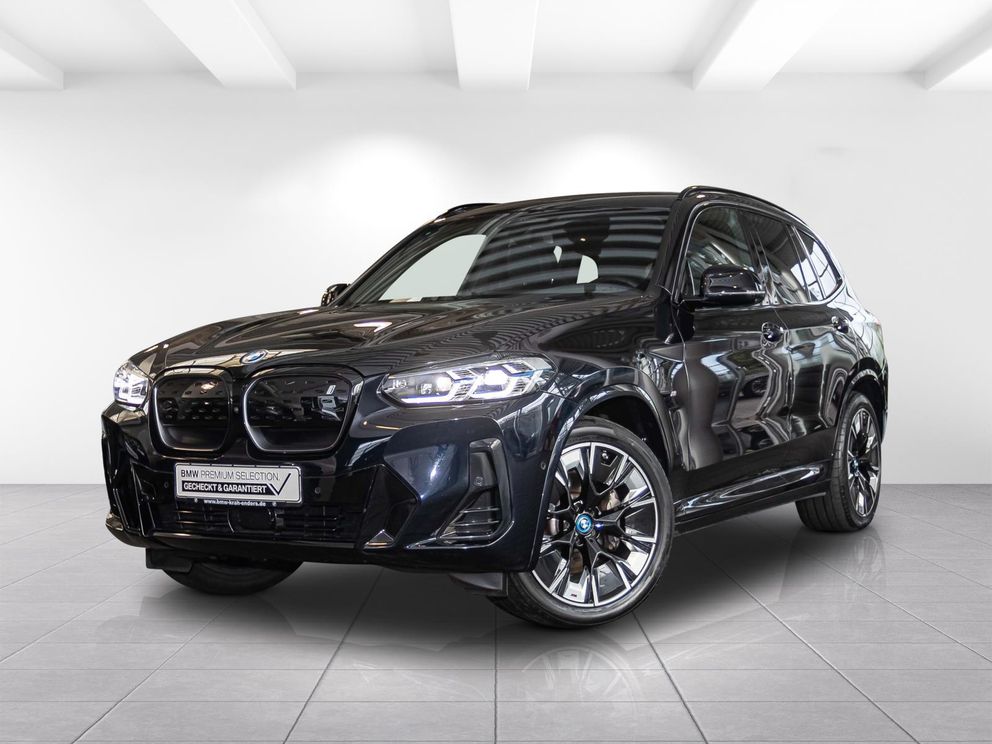 BMW iX3 +AHK+Panorama+Navi+HUD+360Kamera+Leder+eSitze