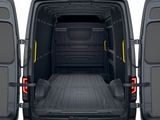 VW Crafter 35 Kasten HD Motor: 2,0 l TDI EURO VI-e SCR 120 kW Getriebe: Heckantrieb 8-Gang-Automatikgetriebe Radstand: 3640