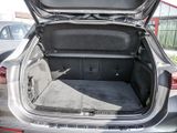 MERCEDES-BENZ GLA 200 d // AMG SPUR AHK KAMERA PDC SHZ MULTI