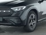 MERCEDES-BENZ GLC 200 4M , AMG MEMO AHK DISTR KAMERA PANO SPUR