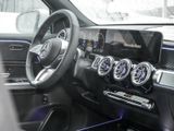 MERCEDES-BENZ GLB 200 d PROGRESSIVE DISTR KAMERA SPUR AHK PDC