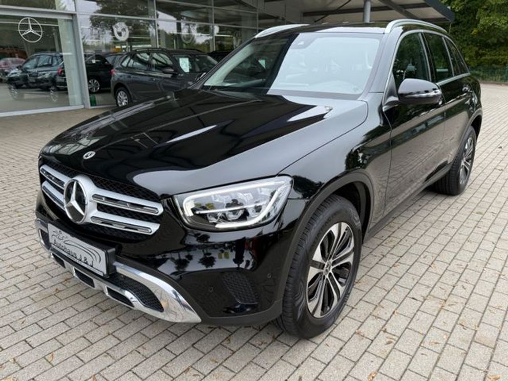 MERCEDES-BENZ GLC 300 de 4Matic RFK/APP/LED/TEMPOMAT/KLIMA