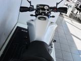 YAMAHA FZ8 1-Vorbesitzer