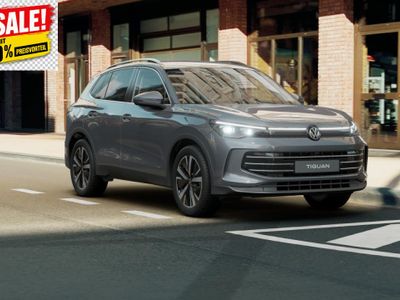 VW Tiguan Elegance 2.0 TDI NAVI+SITZHZ+ACC+PDC+RFK