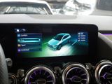 MERCEDES-BENZ GLA 200 d | AMG NIGHT AHK DISTR KAMERA PANO SPUR