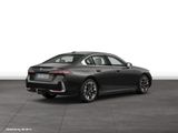 BMW 550e xDrive Limousine