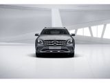 MERCEDES-BENZ GLA 180 360 KAMERA PDC SHZ