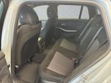 BMW 320 M Sport Touring d xDrive 360 Kamera HUD Navi Apple CarPlay