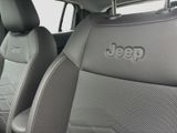 JEEP Avenger Altitude Infotainment und Komfort Paket