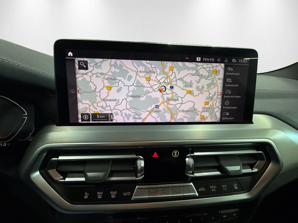 BMW X3 xDrive30d Laserlicht+HUD+AHK+SHZ+Gestik.+Navi