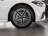 MERCEDES-BENZ C 300 e , AMG MEMO KAMERA SPUR STANDH PDC SHZ
