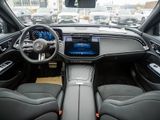 MERCEDES-BENZ E 300 de T-Modell mit EQ Hybrid Technologie AMG