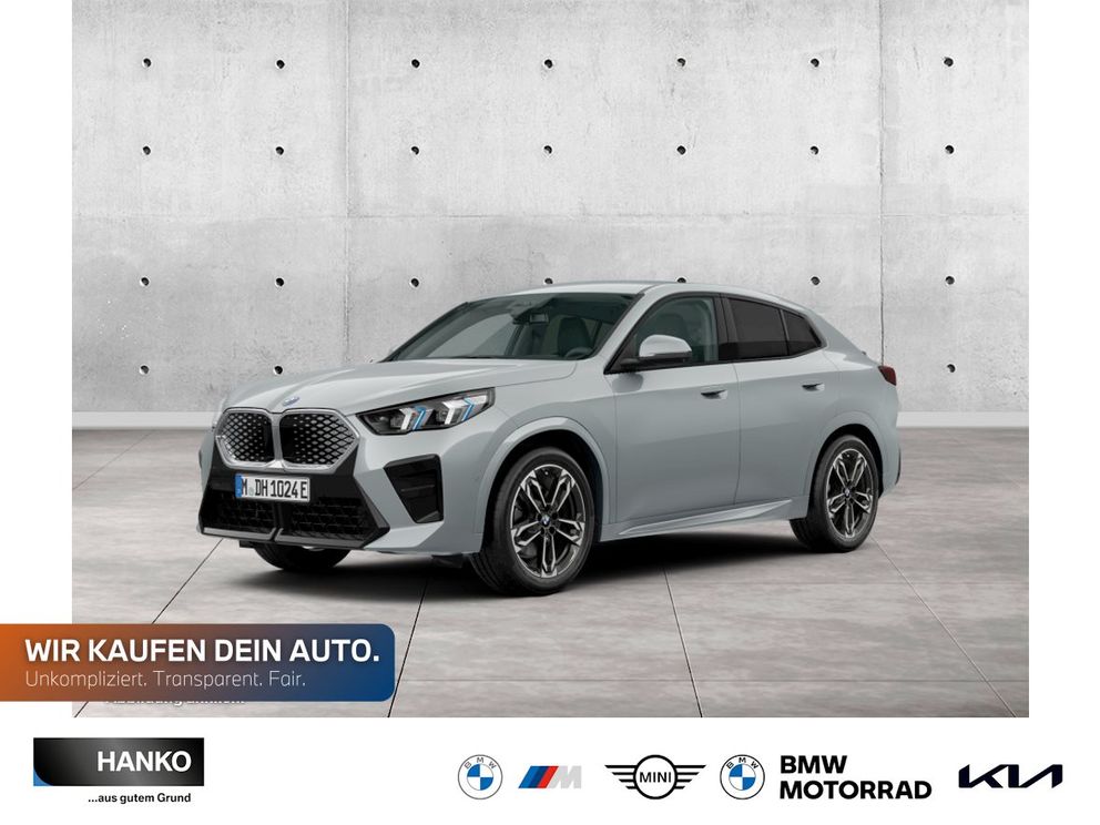 BMW iX2 xDrive30 