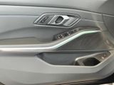 BMW 330 i xDrive Limousine M Sport Leder 19 Zoll HiFi