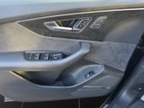 AUDI SQ7 4.0 TDI quattro MATRIX+7 SITZER+AHK+HuD