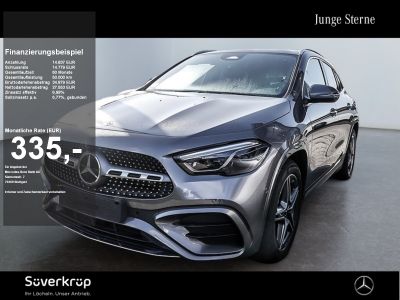 MERCEDES-BENZ GLA 200 d // AMG SPUR AHK KAMERA PDC SHZ MULTI
