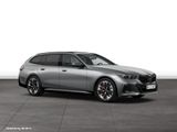 BMW 550e xDrive Touring