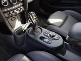 MINI Cooper SE Navi LED Apple CarPlay digitales Cockpit Mehrzonenklima 2-Zonen-Klimaautom