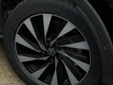 VW T-Roc Style 1.5 l eTSI OPF 110 kW (150 PS) 7-Gang-Doppelkupplungsgetriebe DSG