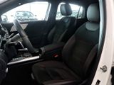 Mercedes GLA 250 4Matic,Anhängerkupplung, Head-Up, Pano.