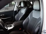 BMW 330i xDrive Touring Sport Line, eAHK, Kamera