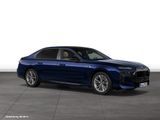 BMW M760e xDrive Limousine