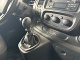 RENAULT Trafic Kasten L1H1 2,9t dCi 145 +AHK+Kamera+