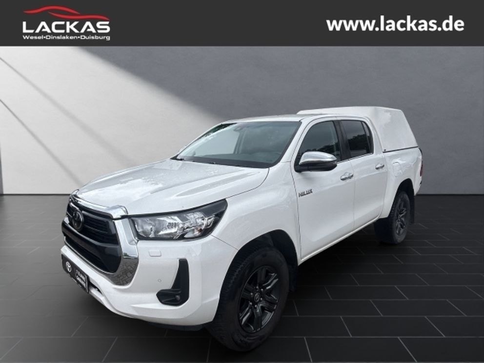TOYOTA Hilux Double Cab Comfort 2,8 A utomatik 4x4*Hard