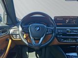 BMW 520 dA xDrive Touring LED ACC el. AHK Head-Up