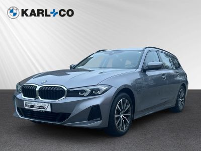 BMW 330 e xDrive Touring AHK PDC v+h Driving Assistant
