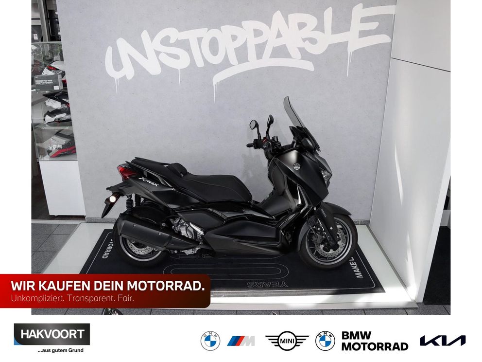 YAMAHA X-MAX 300 