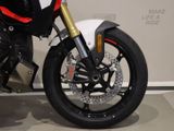 BMW R 1300 R 