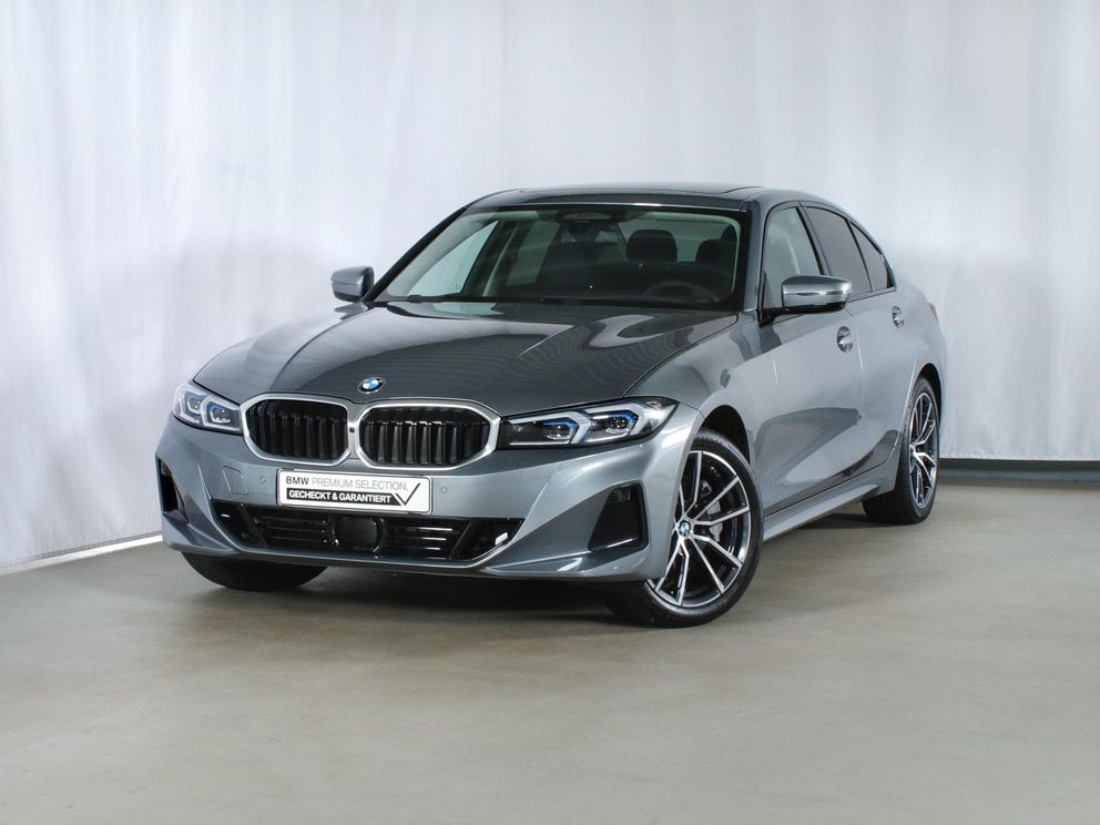 BMW 330 ixDrive LED Glasdach 360 HIFI HeadUP ACC