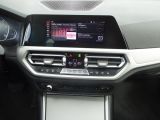 BMW 318 i Limousine Advantage LED Sitzheizung PDC DAB