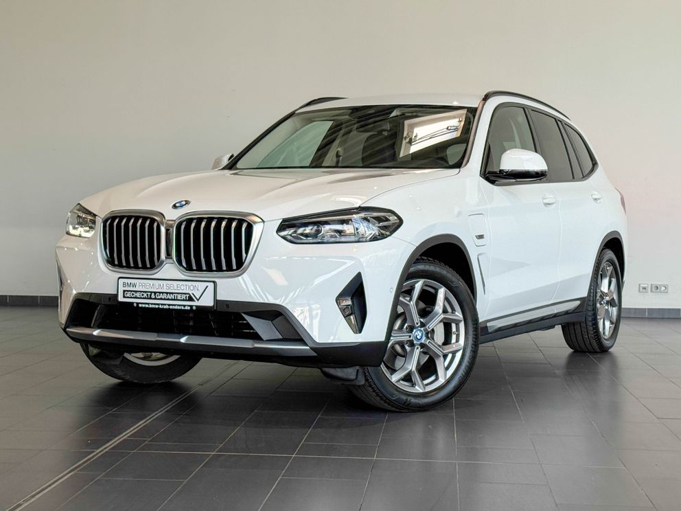 BMW X3 xDrive30e LED+SHZ+DAB+AppleCarPlay DW 0,5%