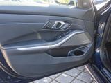 BMW 330 ixDriveMSport+AHK+Navi+RFK+Leder+e-Sitze+LED