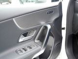 MERCEDES-BENZ A 180 d , PROGRESSIVE DISTR KAMERA PANO SPUR PDC