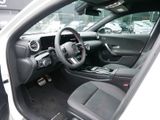 MERCEDES-BENZ A 200 Kompakt AMG NIGHT KAMERA SPUR PDC MULTI