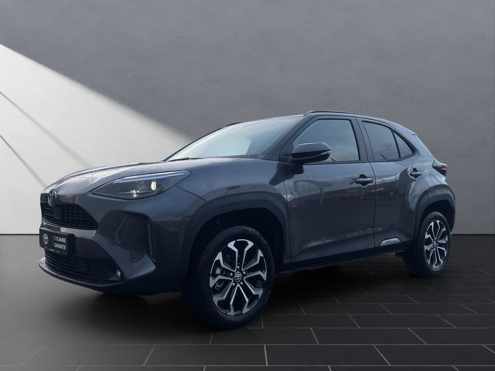 TOYOTA Yaris Cross CROSS