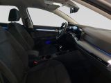 VW Golf VIII Life 1.5 TSI NAVI+SITZHZ+PDC+HHC