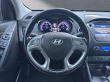 HYUNDAI ix35 2.0 CRDi AWD AUTOMATIK+XE NON+S-DACH+LEDER+